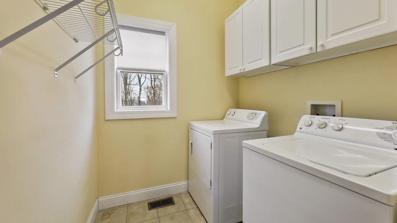 Photo of Others in Pittsfield