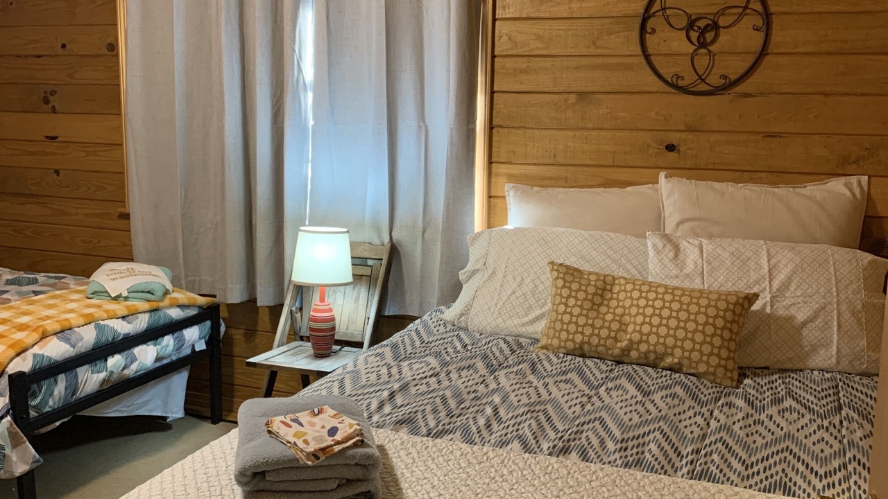 Photo of Bedroom in Heavener