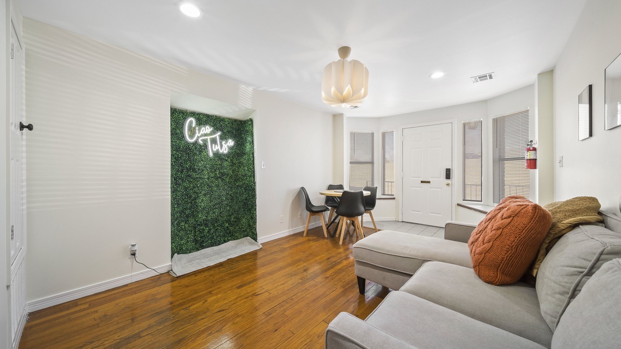 Photo of Livingroom in Cherry Street
