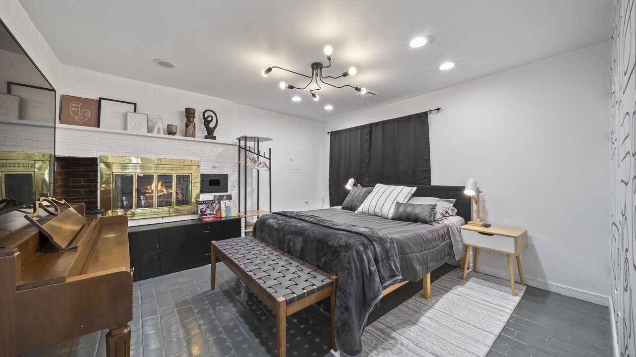 Photo of Bedroom in Cherry Street