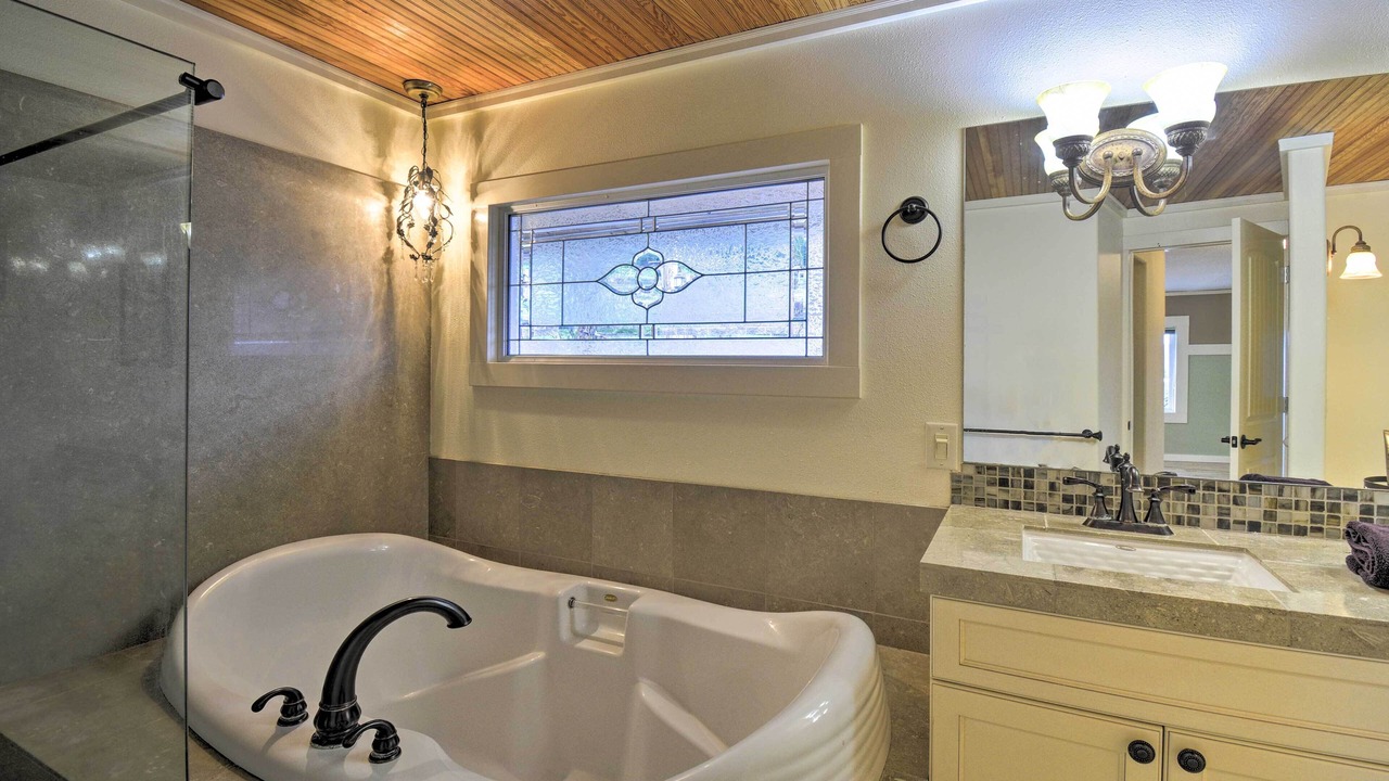 Photo of Bathroom in Port Ludlow