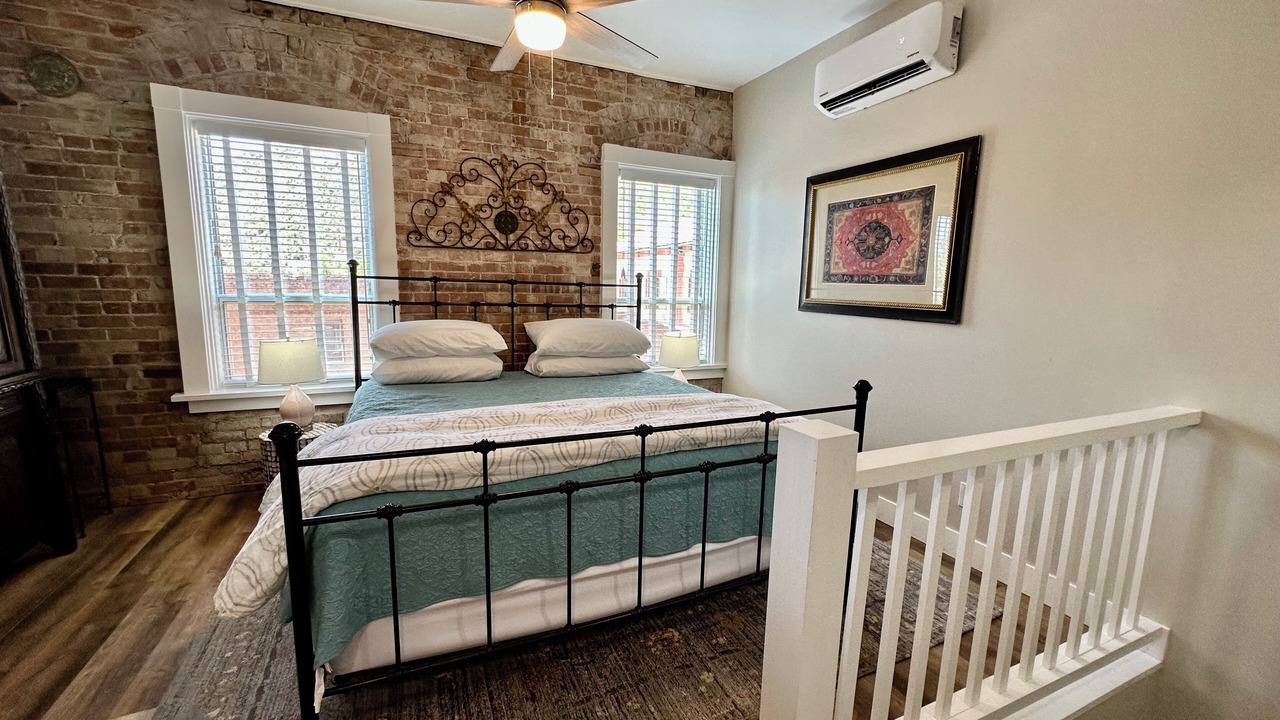 Photo of Bedroom in Bisbee