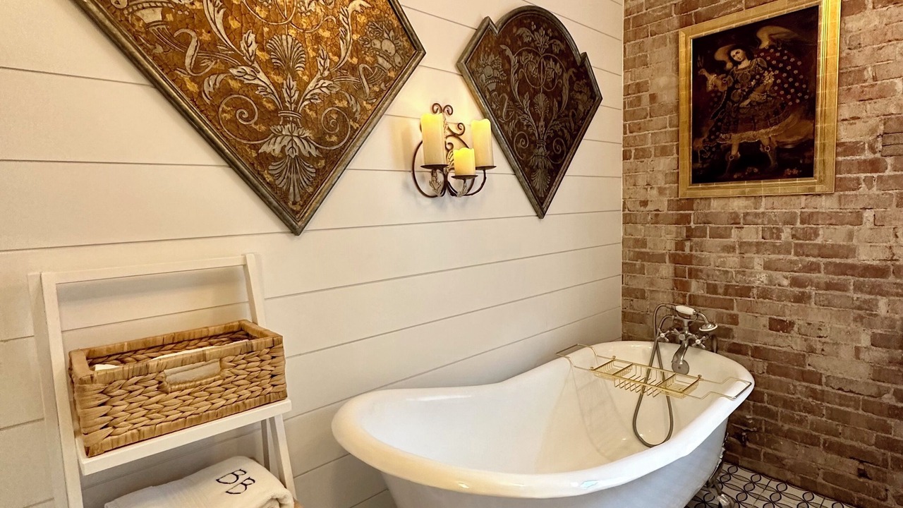 Photo of Bathroom in Bisbee