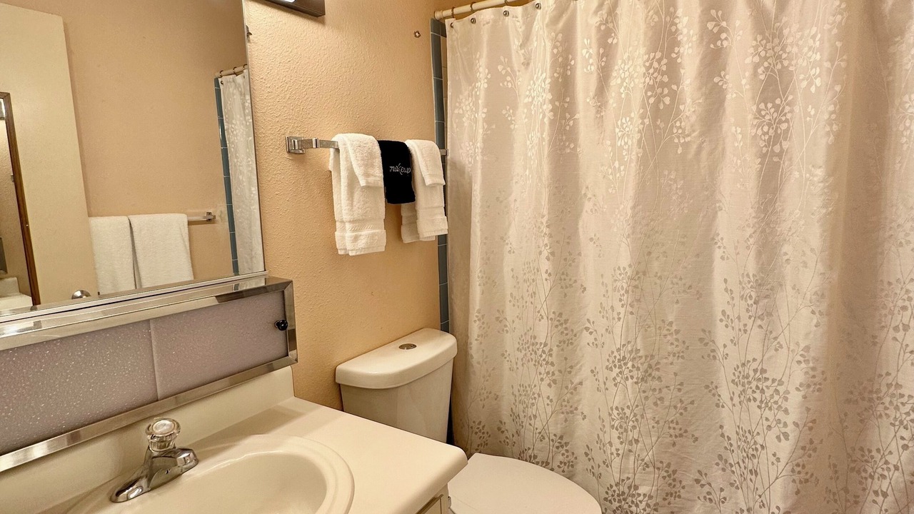 Photo of Bathroom in Bisbee