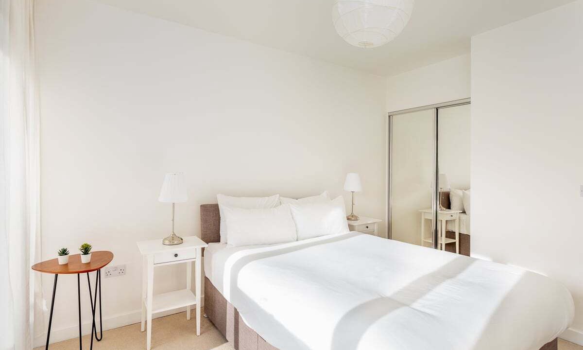 Photo of Bedroom in Turnham Green