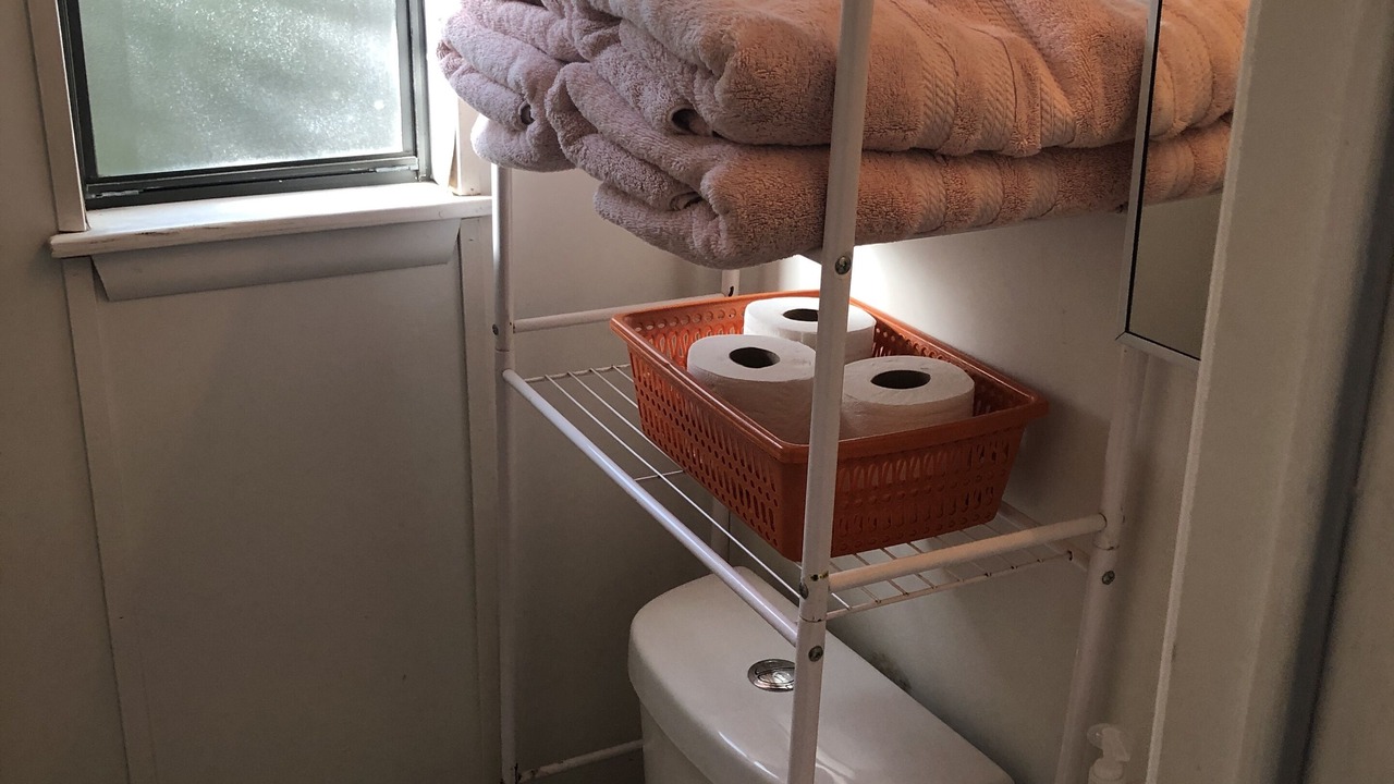 Photo of Bathroom in Leon Junction