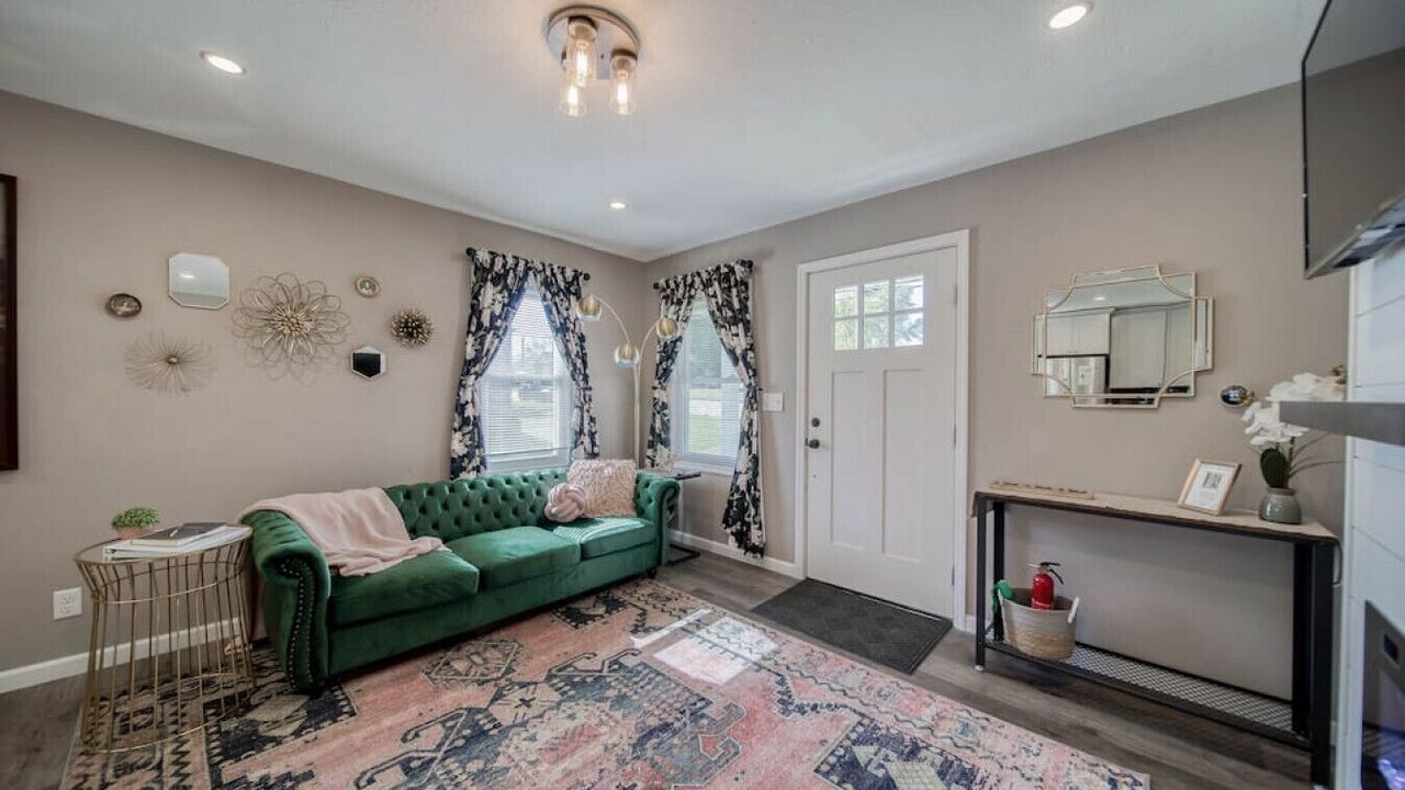 Photo of Livingroom in Rolla