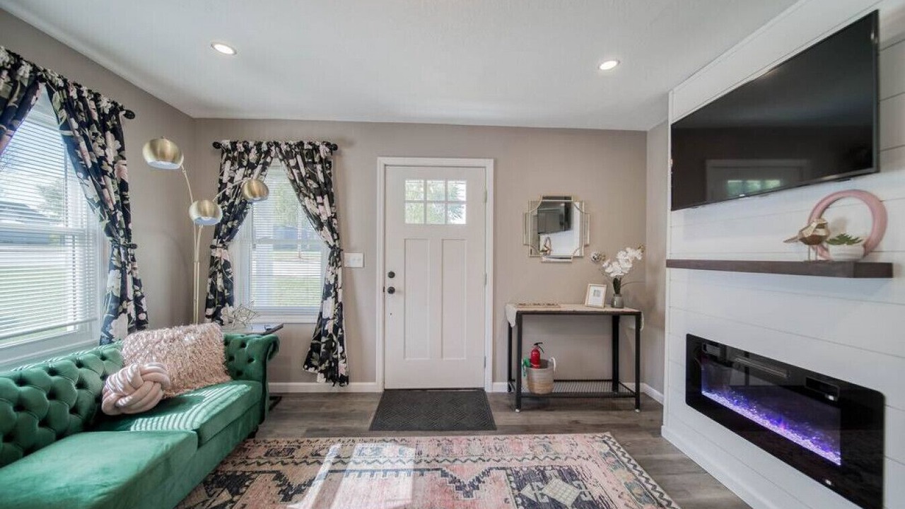 Photo of Livingroom in Rolla