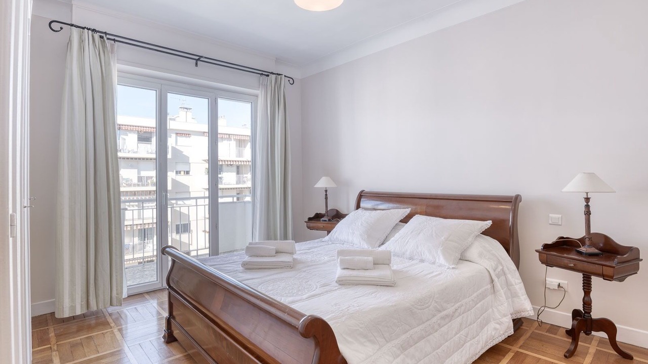 Photo of Bedroom in Les Baumettes