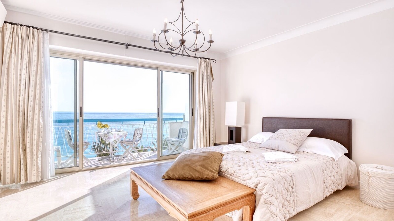 Photo of Bedroom in Les Baumettes