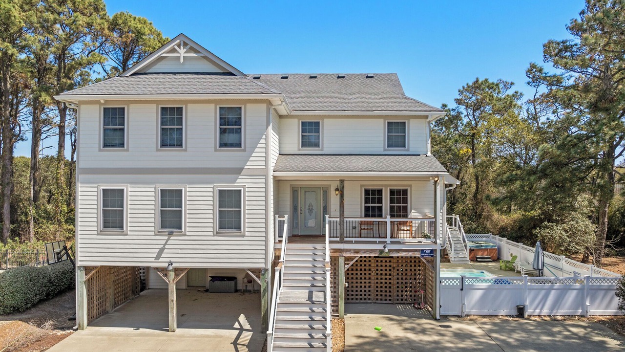 Photo of Outdoor in Corolla Light