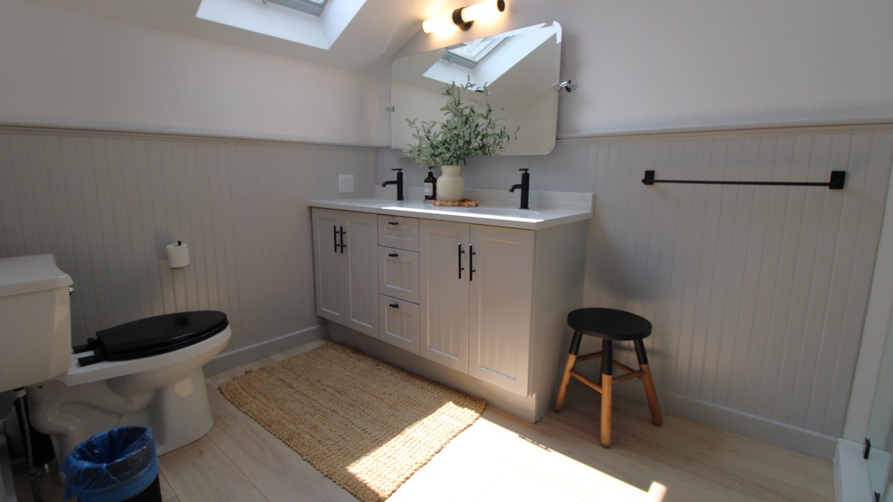 Photo of Bathroom in South Chatham