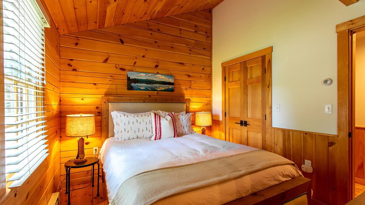 Photo of Bedroom in Lincolnville