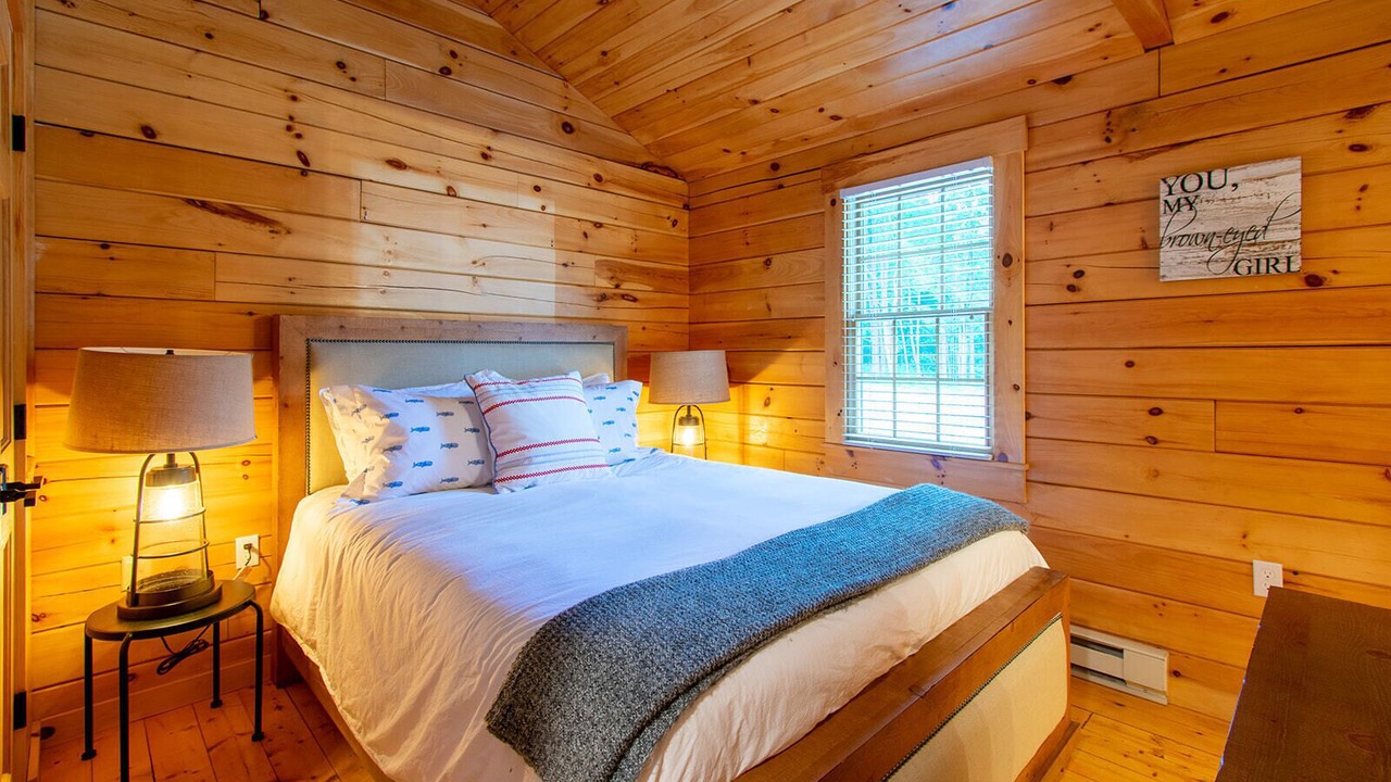 Photo of Bedroom in Lincolnville