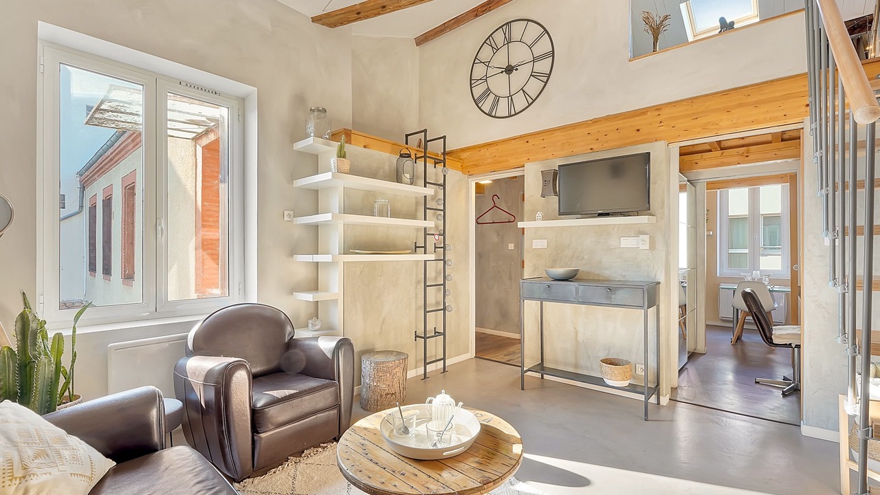 Photo of Livingroom in Saint - Michel