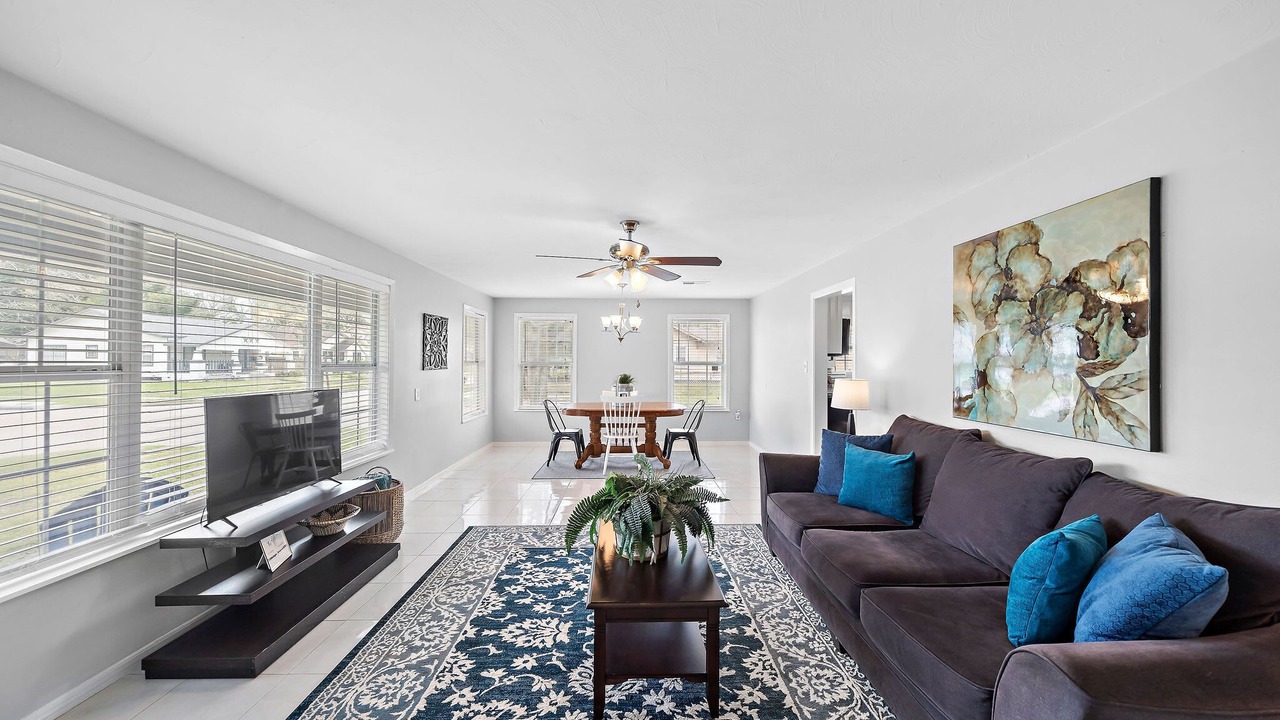 Photo of Bedroom in Baytown