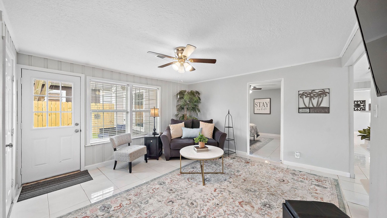 Photo of Bedroom in Baytown