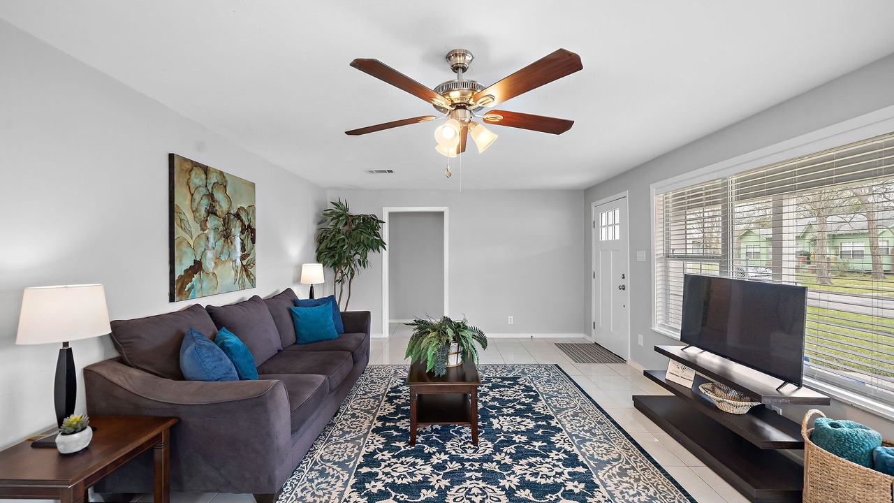 Photo of Bedroom in Baytown