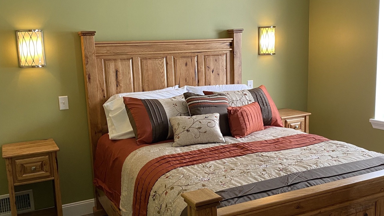 Photo of Bedroom in Ellicottville
