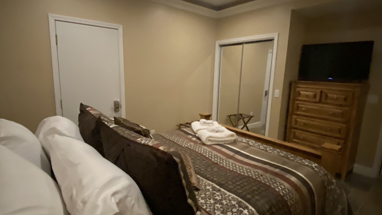Photo of Bedroom in Ellicottville