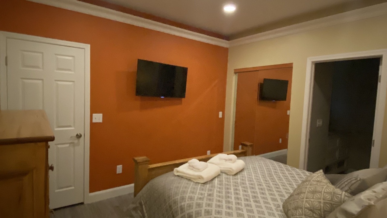Photo of Bedroom in Ellicottville