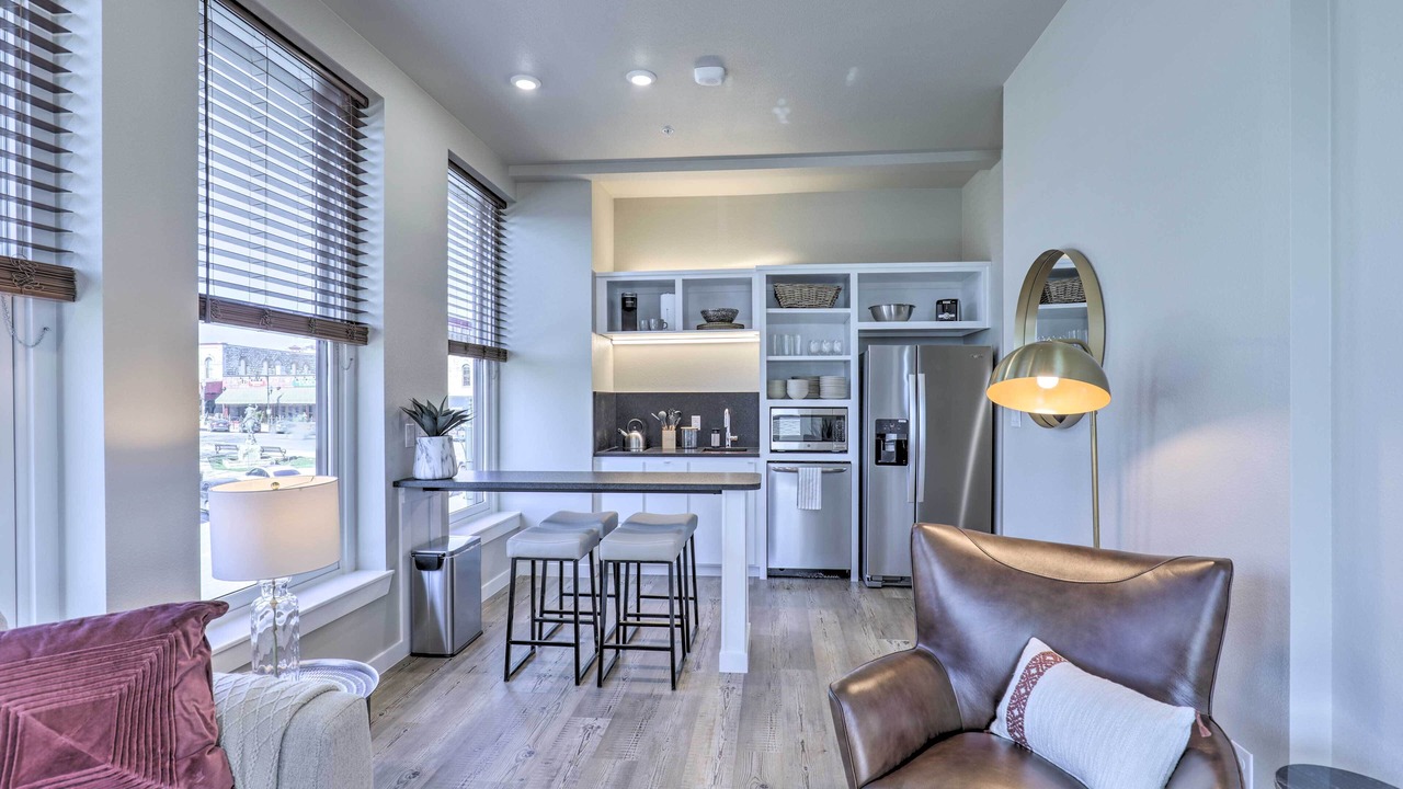 Photo of Livingroom in Downtown