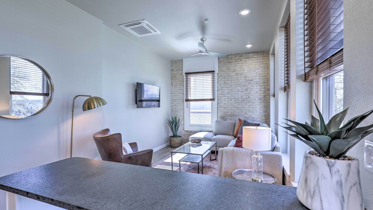 Photo of Bedroom in Downtown