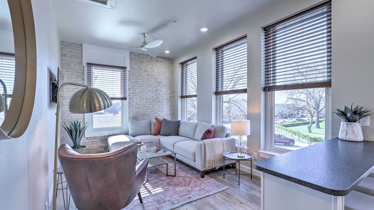 Photo of Bedroom in Downtown