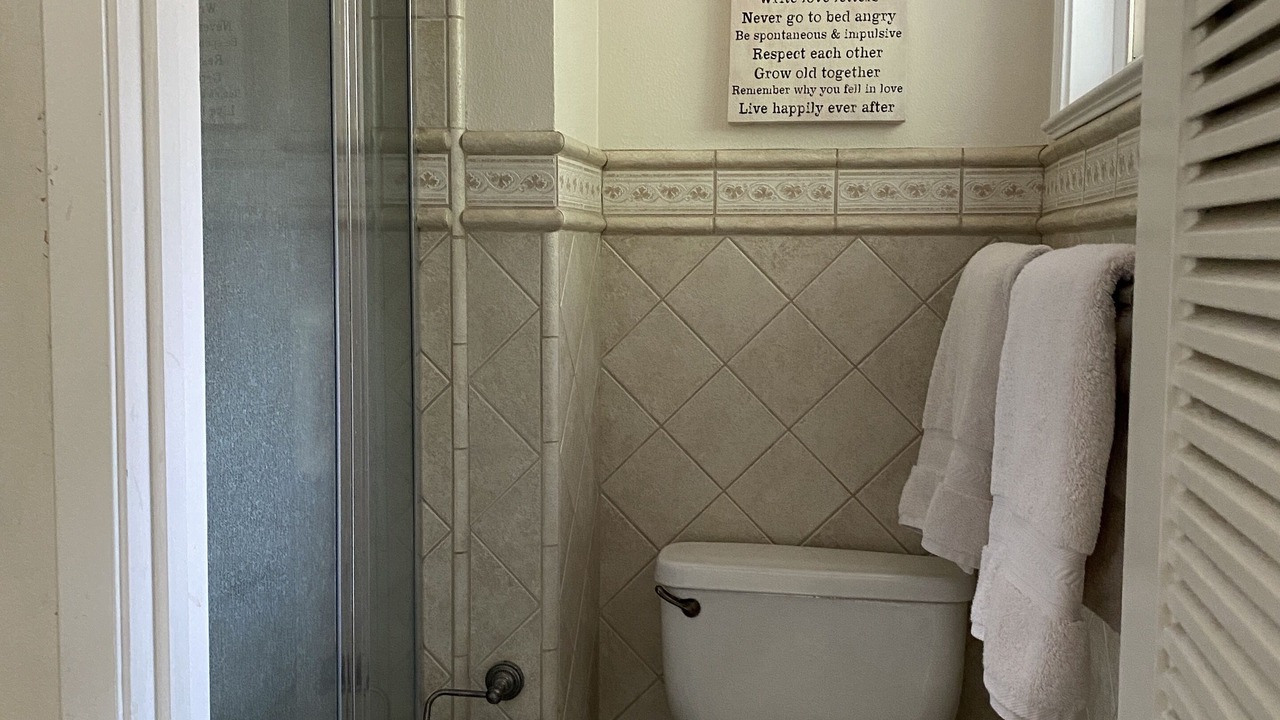Photo of Bathroom in Arden-Arcade