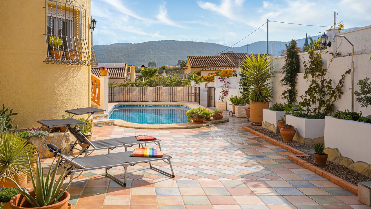 Photo of Patio Balcony in Orba