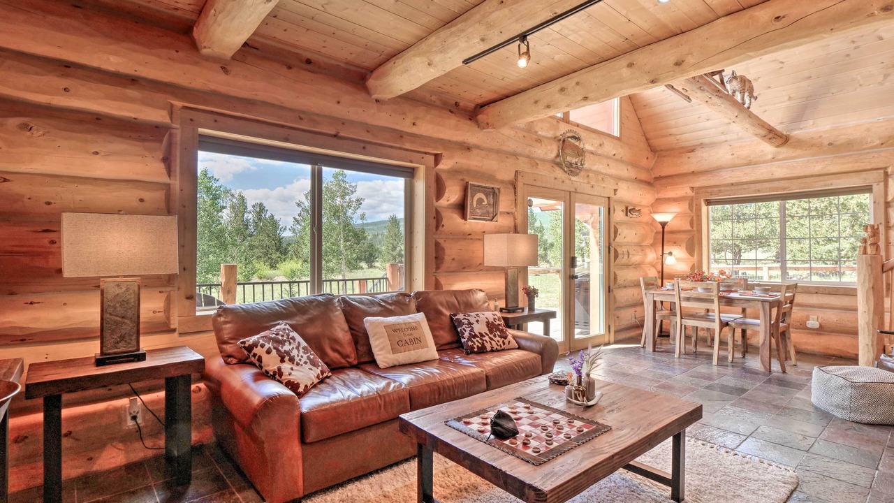 Photo of Bedroom in Warm Springs