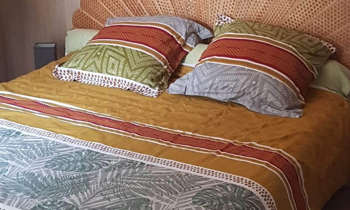 Photo of Bedroom in Chateauneuf-de-Gadagne