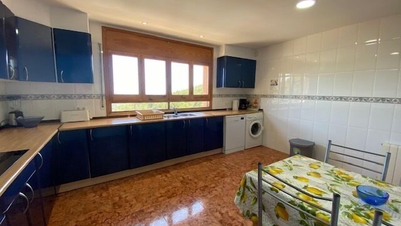 Photo of Kitchen in Lloret Blau