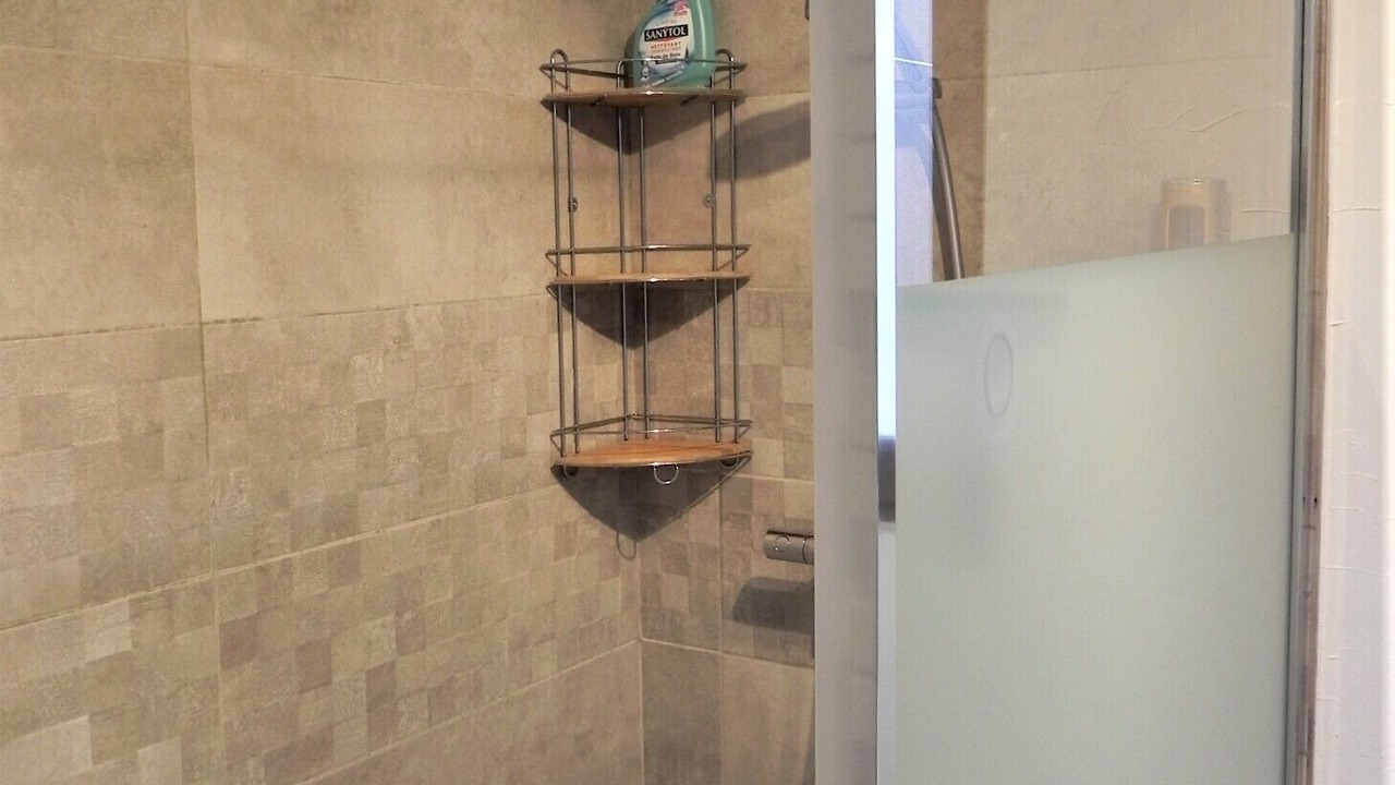 Photo of Bathroom in Milly-la-Foret
