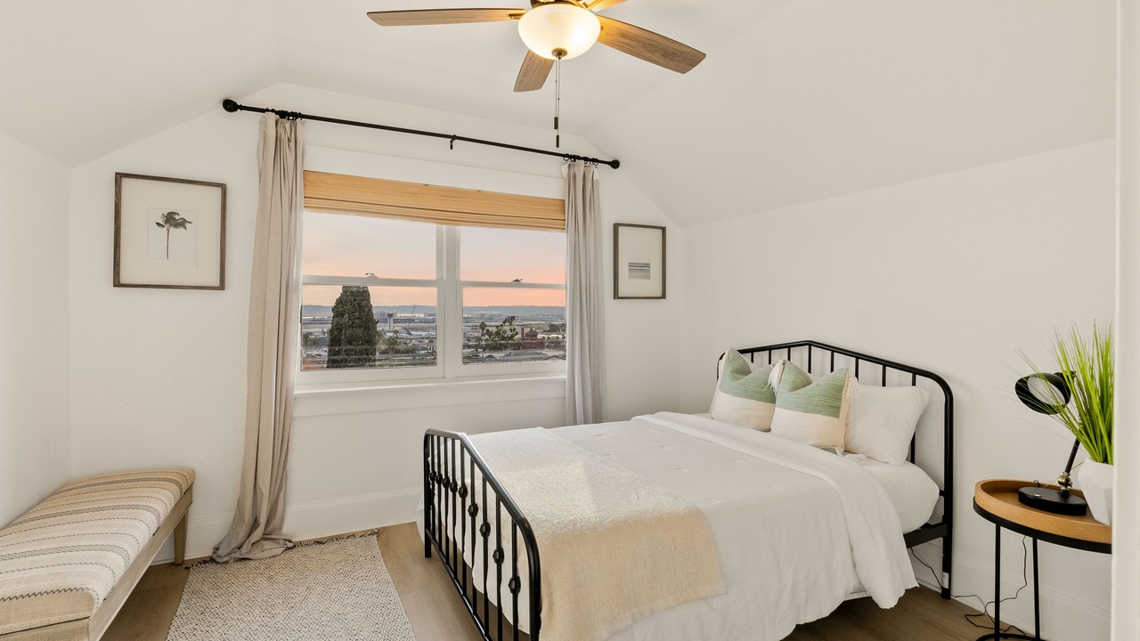 Photo of Bedroom in Middletown