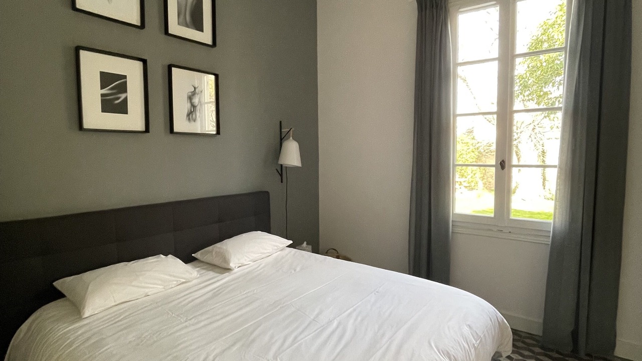 Photo of Bedroom in Saint-Laurent-d'Aigouze
