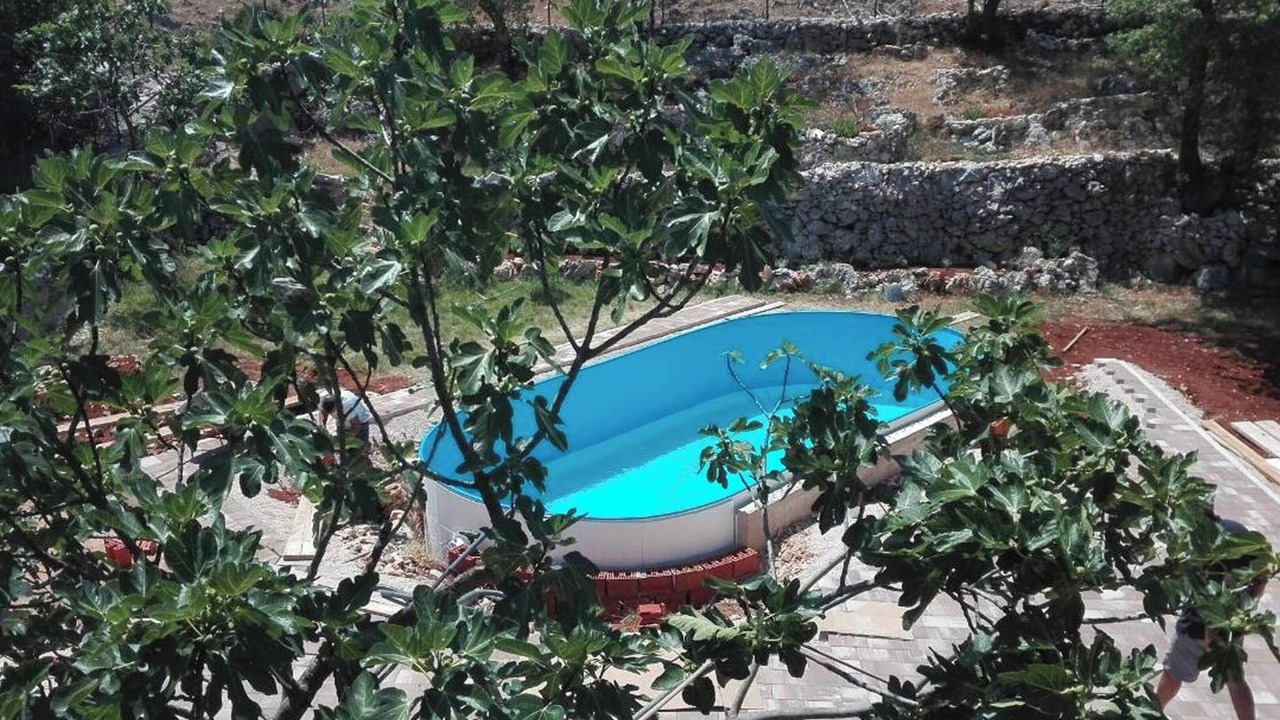 Photo of Outdoor in Cres