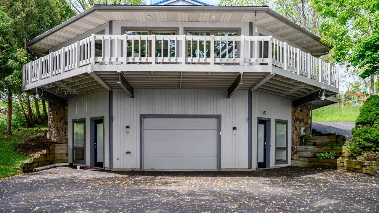 Photo of Outdoor in Canandaigua