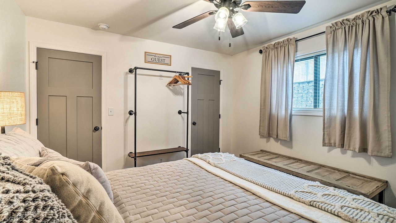 Photo of Others in Notch Estates