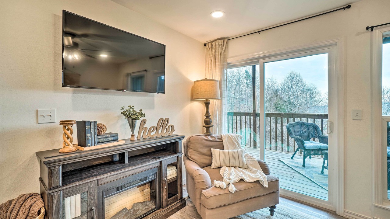 Photo of Livingroom in Notch Estates