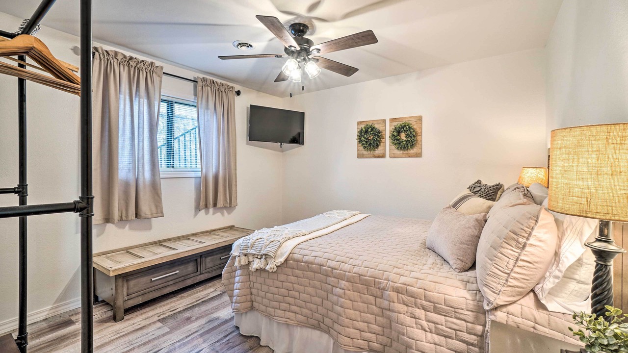 Photo of Others in Notch Estates