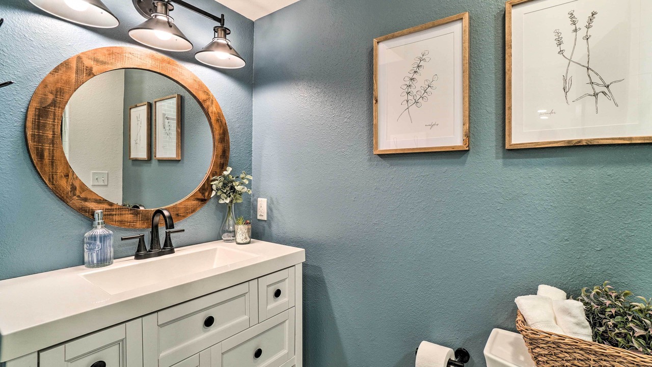 Photo of Bathroom in Notch Estates