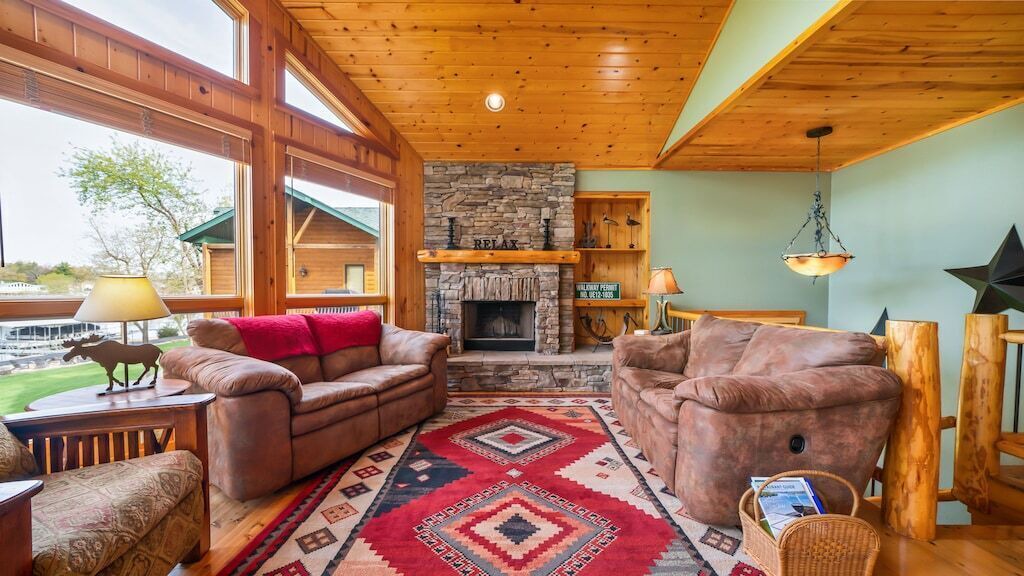 Photo of Livingroom in Gravois Mills