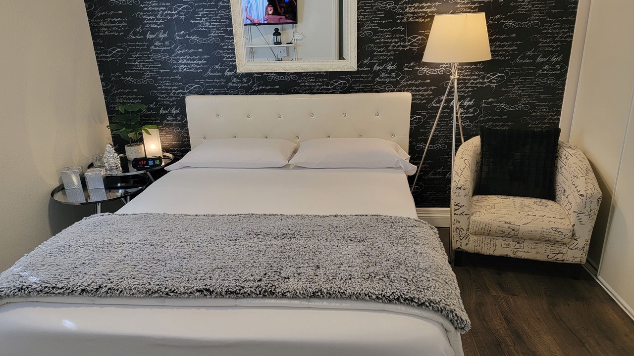 Photo of Bedroom in Spring Valley