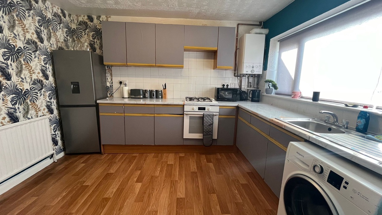 Photo of Others in Tilbury