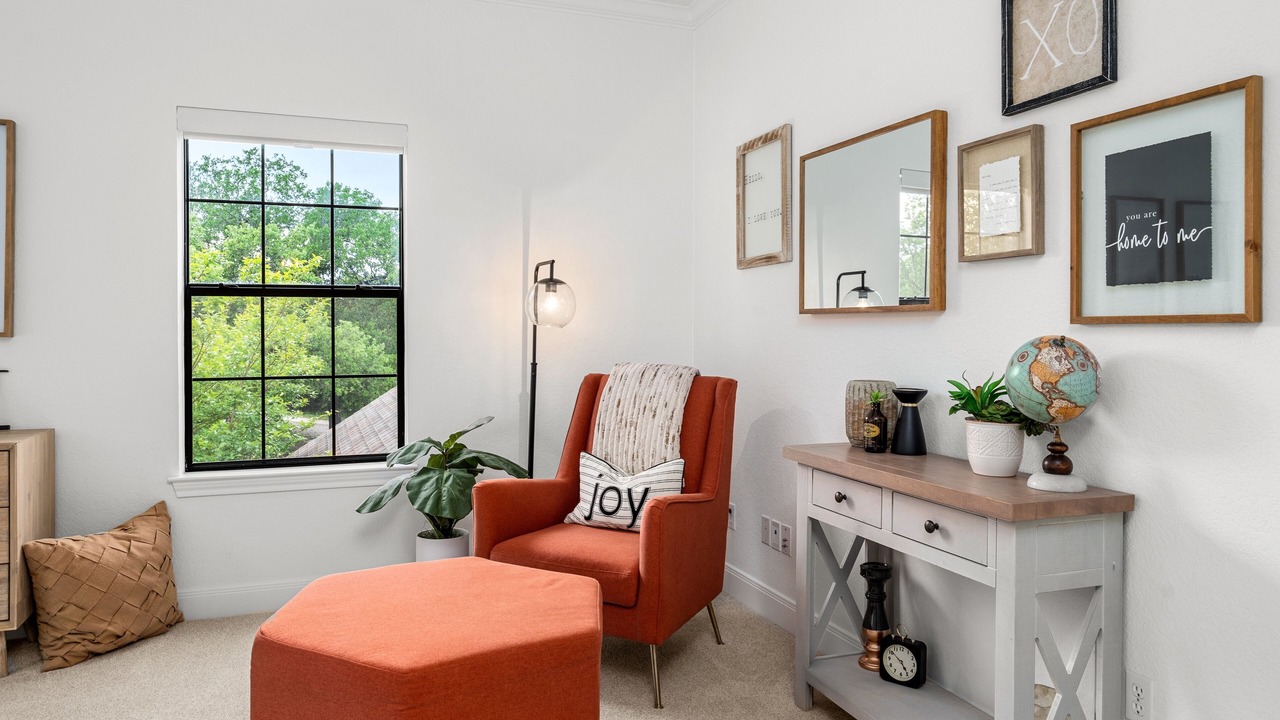Photo of Bedroom in Glen Rose