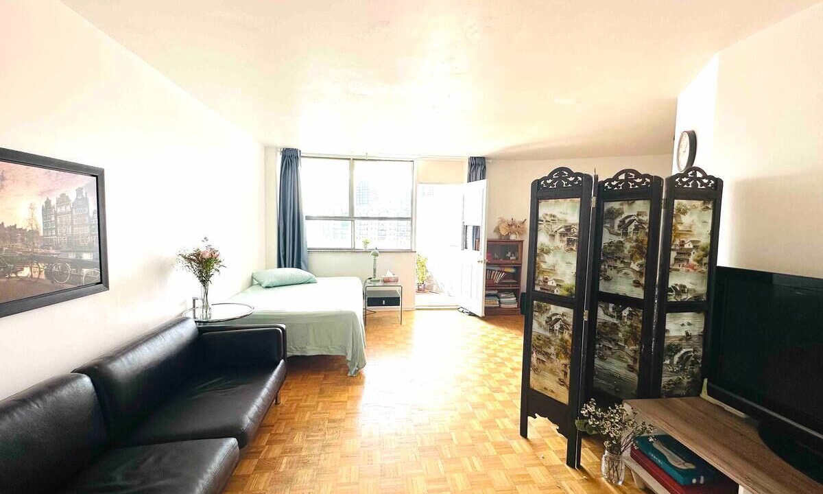 Photo of Bedroom in Cabbagetown