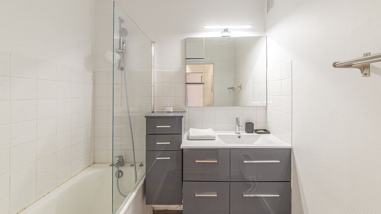 Photo of Bathroom in La Fayette-Eble