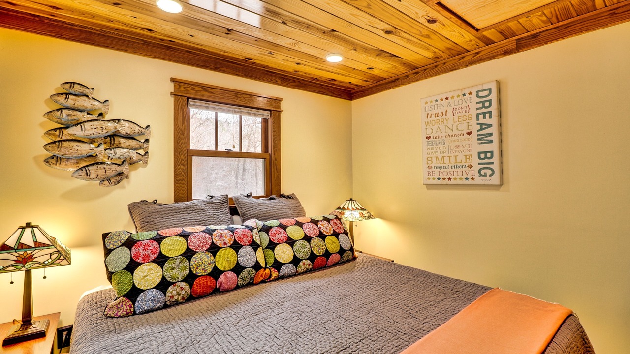 Photo of Bedroom in Mountain View