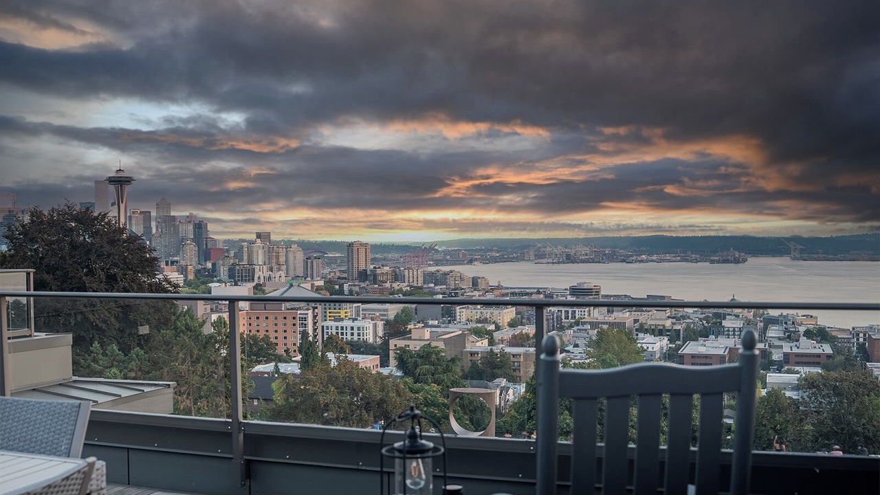Photo of Others in Lower Queen Anne